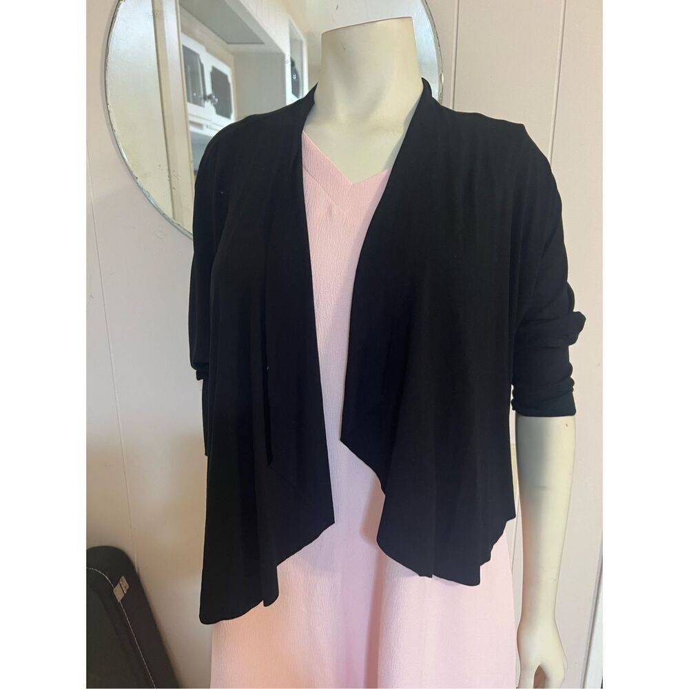 Testimony Los Angeles Soft Stretch Black Cardi W/ Back Pleats S